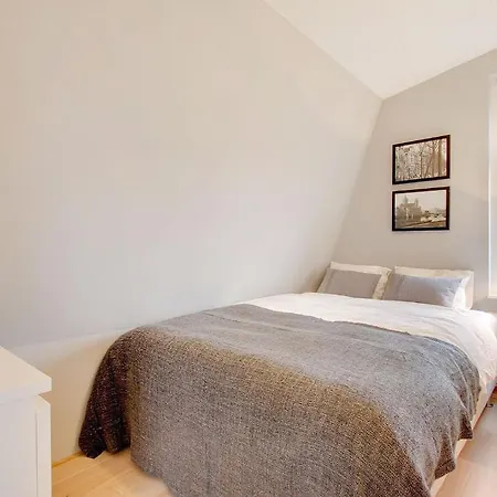 Canal Jordaan Apartment